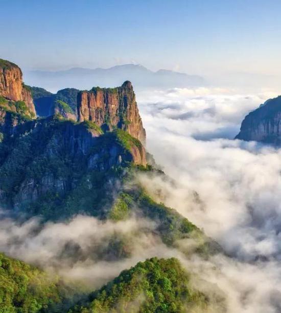 曲硐人口_曲硐完小图片(2)