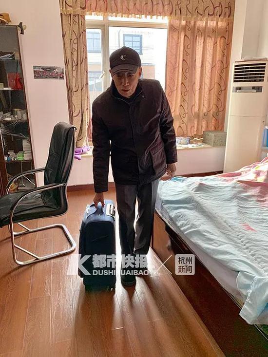 杭州阿姨组团去泰国清迈养老