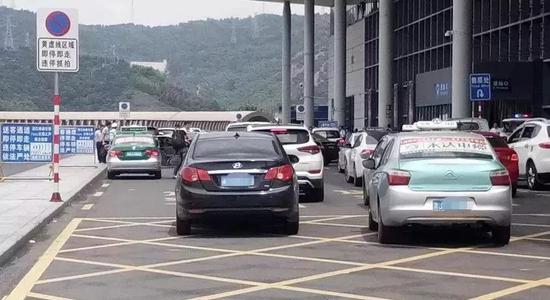 下月起黄岩东车站违法抓拍设备将要启用