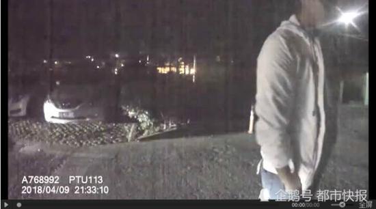 他很快知道自己犯了个错,因为接下来,他要跟PTU队员赛跑。