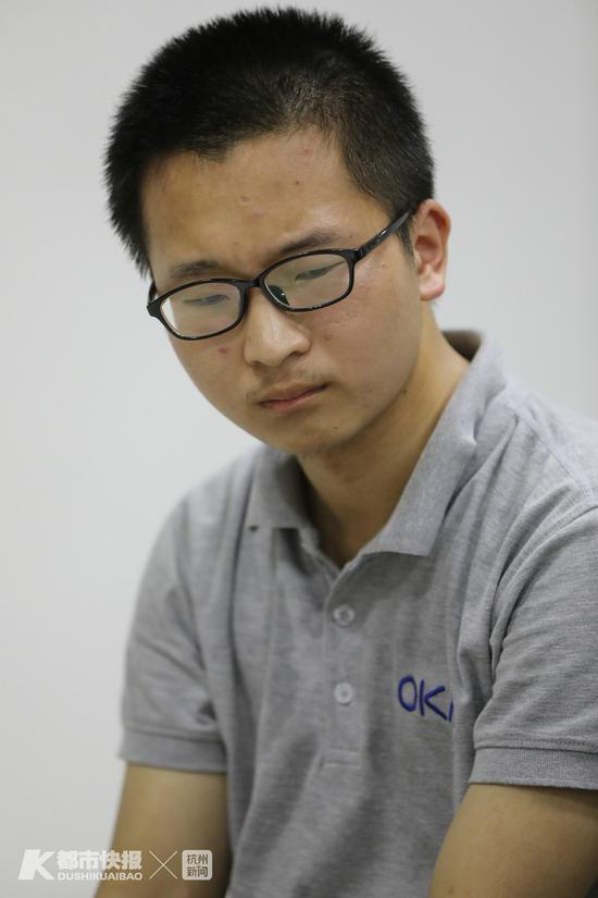 学子李闰之 摄影 丨 徐美儿