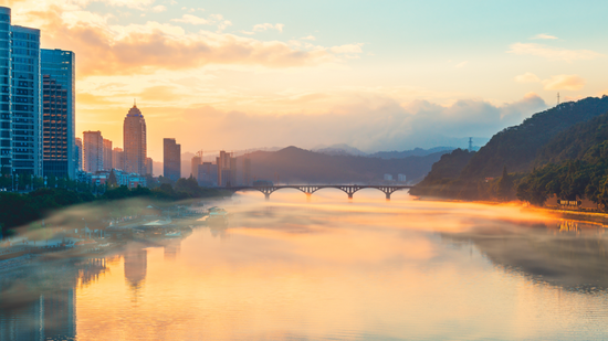 浙江春节人口_浙江纺织人口(2)