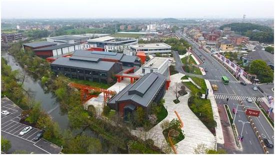 杭州梦栖小镇入驻一座大学 浙大等八所高校为它揭牌