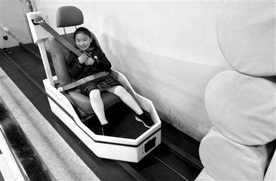 上海静安区打造中小学生交通安全实践基地