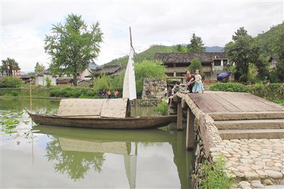 黄北村人口_北村谅