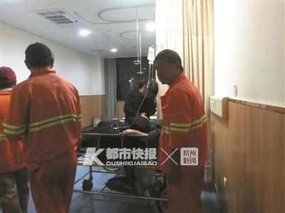伤者在医院接受救治