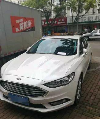 图为毕某车辆
