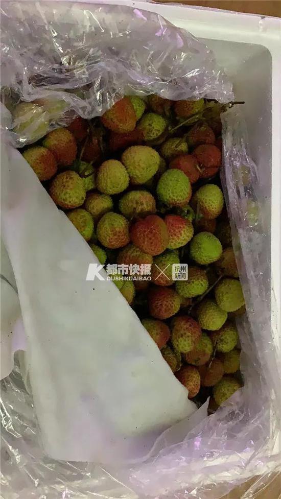 高华荣 摄