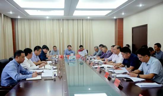 降低企业成本做好服务 推动民营经济高质量发展