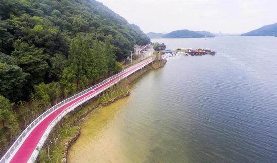 青山湖绿道三期 胡建强/摄
