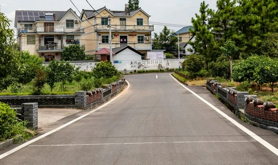 地上划定的包干线