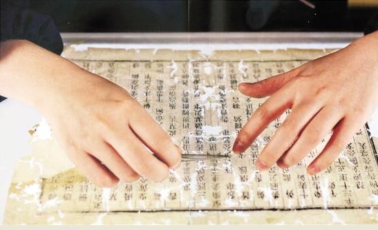5月31日的杭州,从早晨就开始下雨。但有些事,还是值得风雨无阻。