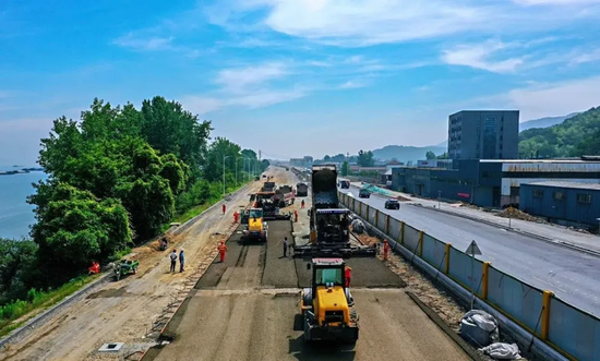 春永快速路现场图