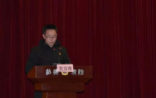 △市环境监测中心站罗培松作表态发言