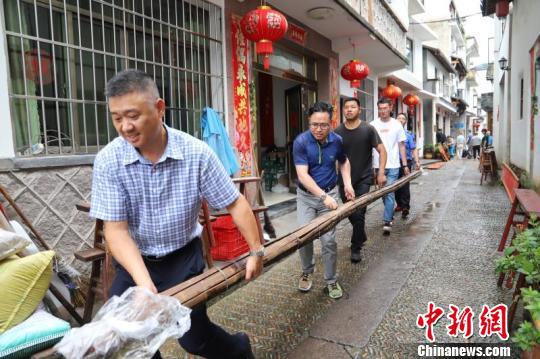 70米感恩长粽。遂昌提供