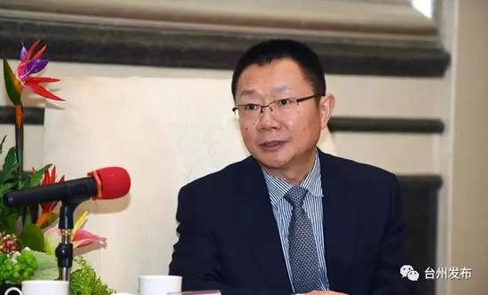 华强公司老总_华强的复仇图片