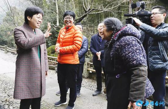 陈奕君调研黄岩乡村振兴工作 进古村访农户听