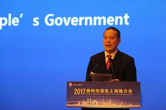 湖州刚刚签下20个大项目 总投资达281.8亿接轨