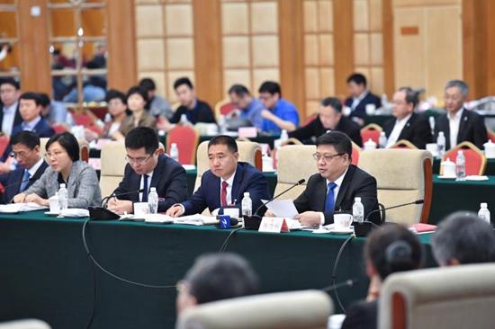 12日上午,浙江代表团举行第七次全体会议,审议全国人大常委会工作报告。浙江在线记者 梁臻 摄