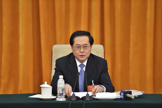 浙江代表团学习习近平在全国人代会上的重要讲话精神。浙江在线记者 梁臻 摄