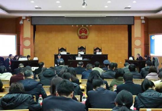 (瑞安公安、检察机关及多名人大代表旁听此案)