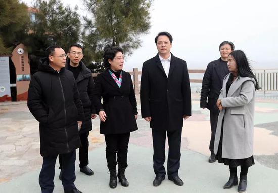 台州市代市长张晓强春节赴椒江大陈岛进行调研