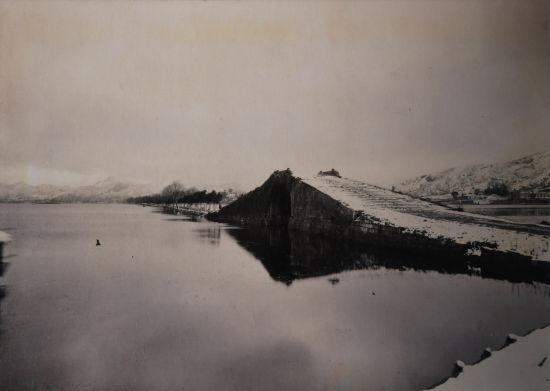 图为:20世纪10年代的断桥残雪。(翻拍) 王刚 摄