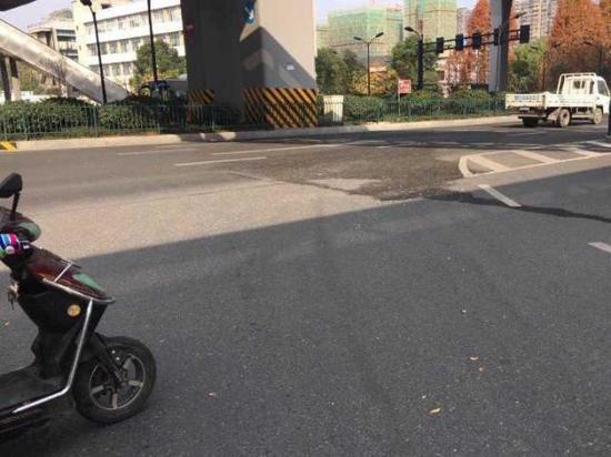 图:事发路口
