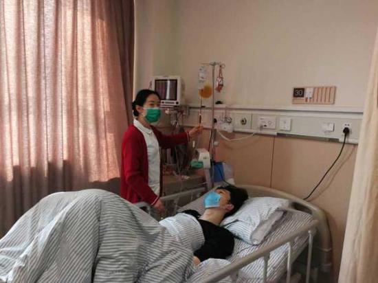 正在接受治疗的韩博文