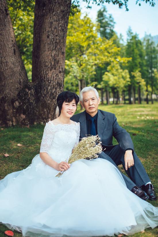 婚纱照拍一张_婚纱照风格(2)