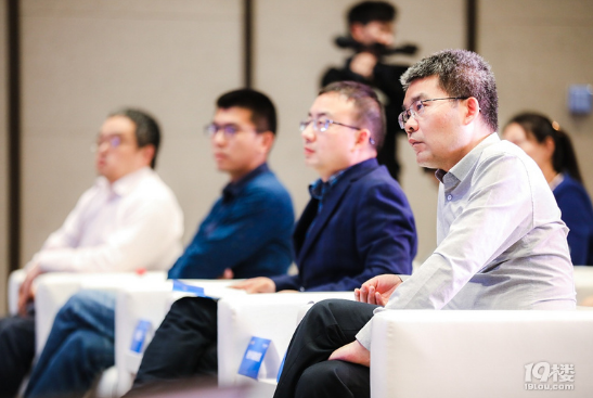 2019成都经济_2019成都市新都区新经济发展推介会在杭州召开