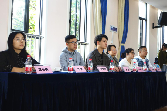 鸟什么虫什么成语_成语故事图片(3)