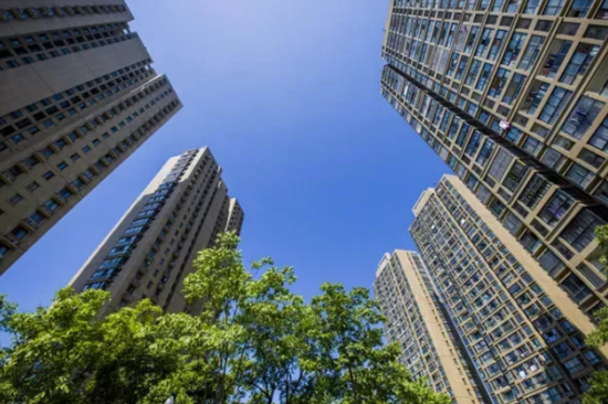 滨江区初中排名2020_滨江正荣府2020——房价这么好——原因竟然是这样