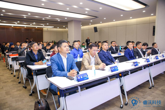 沃银董事长_董事长办公室图片