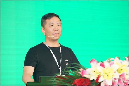 森马潮鞋3年要开6000家专卖店