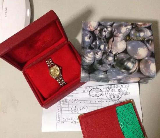 杭州男子17年前买的名表是假货 售价相当一套