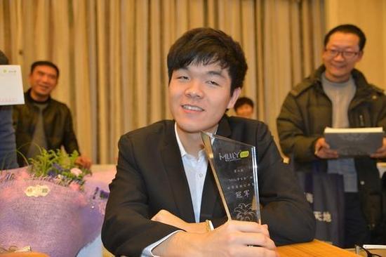 丽水围棋名将柯洁狂言成高三作文习题 学子:压