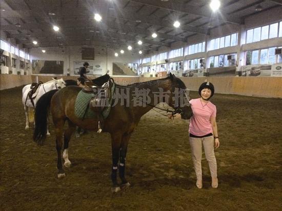 000年~2011年,在康奈集团从国际贸易业务员到