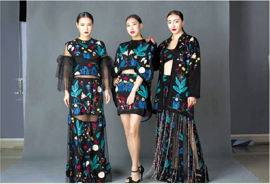 杭职院晒2016届毕业作品 90后设计衣服脑洞很大(组图)