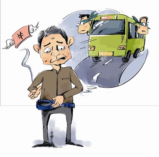 姓陆有多少人口_...老人,他说,他姓陆,这些鱼是他养的,今天让儿子运到襄阳去