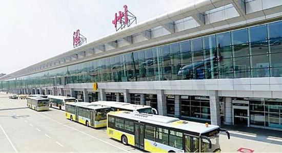 温州机场天价摆渡车300米收398元 萧山机场收