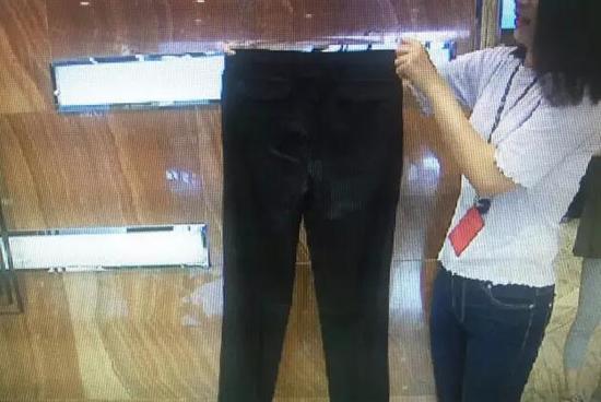 杭州男子花万元买2条迪奥裤子 上班时裤裆裂开整个臀部炸开(2)_浙江热线