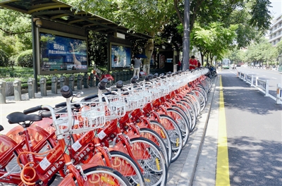 杭州有一种时尚叫绿色骑行 8年6.75亿人次骑行公共自行车_新浪浙江_新浪网