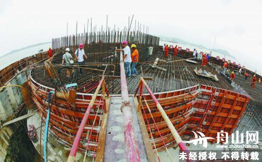 浙江秀山大桥主塔建设连克国际级难题 主体2018年完工(图)