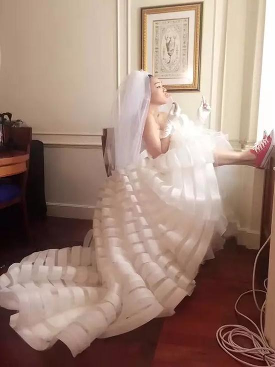 口述拍婚纱照_拍婚纱照美甲