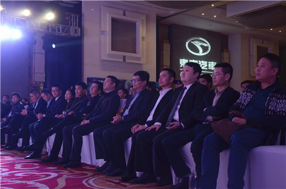 再掀颜实力盛况 东南DX3强势登陆华东_杭州汽