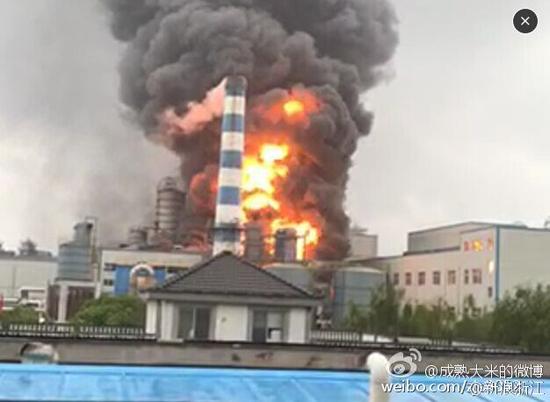嘉兴海宁一工厂锅炉爆炸2人死亡 另3人被烧伤