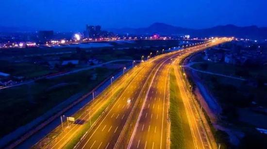 浙江最美公路第一名 YJa4-fxycika8891663.jpg