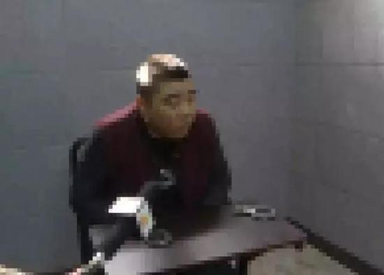 宁波1男子吸毒吊销驾照后仍醉驾 见交警忙掉头