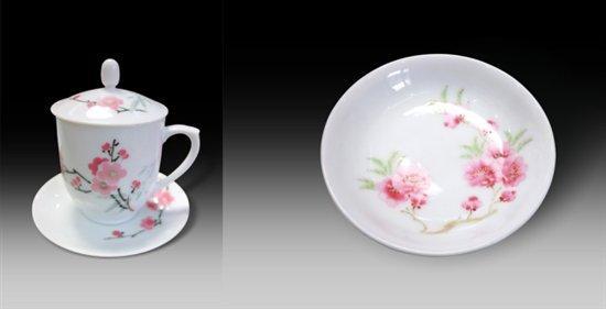 徐亞鳳主創(chuàng)的7501“水點(diǎn)桃花”毛瓷真品